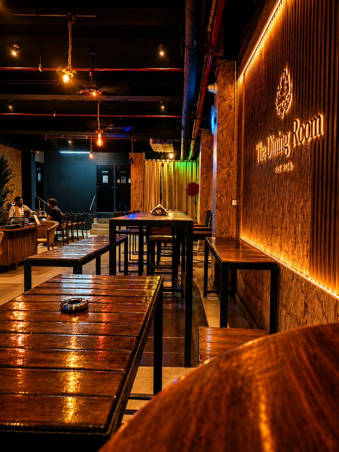 P4P Restaurant Interior